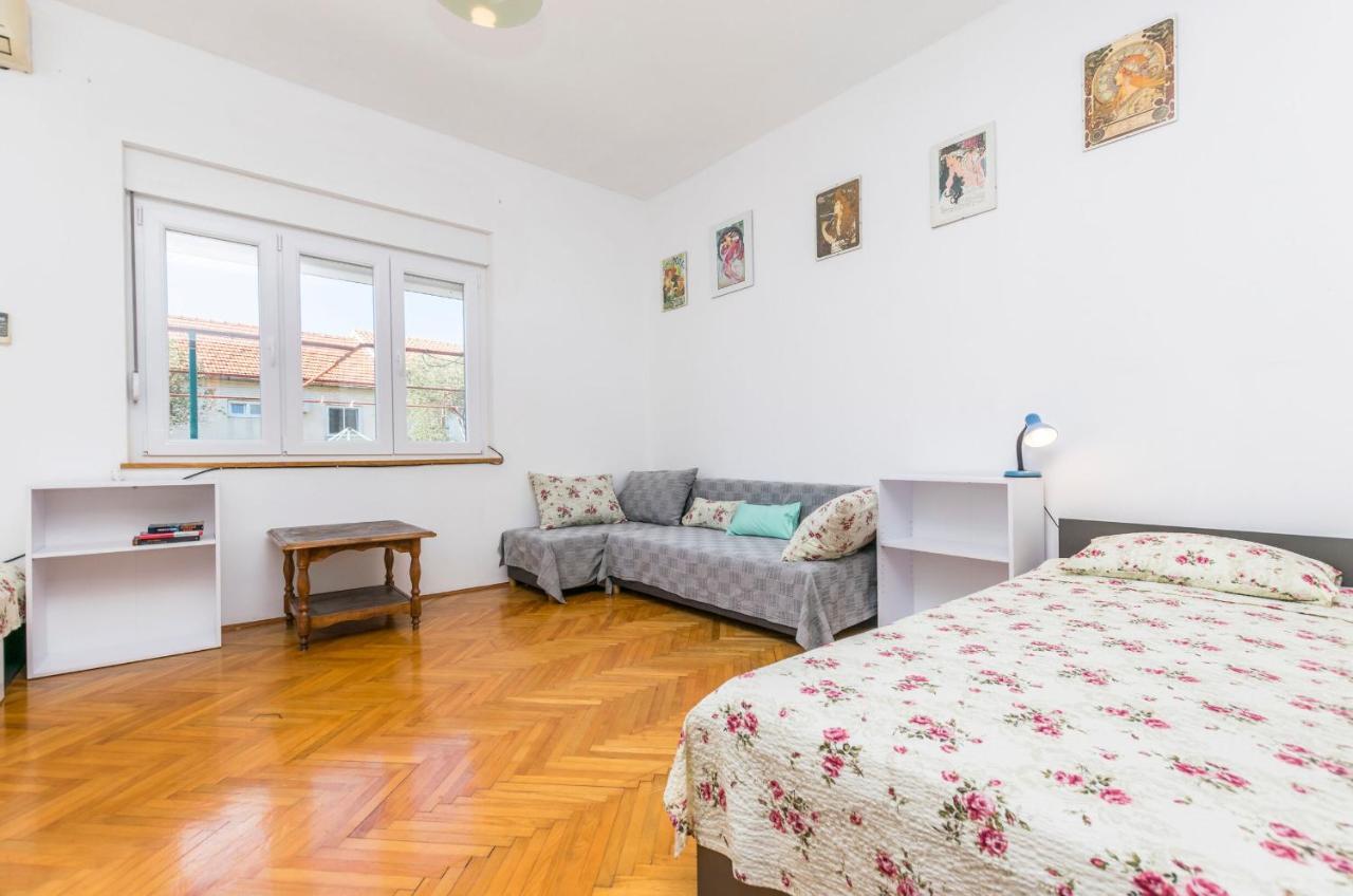 Apartment Alenka ムルテル エクステリア 写真