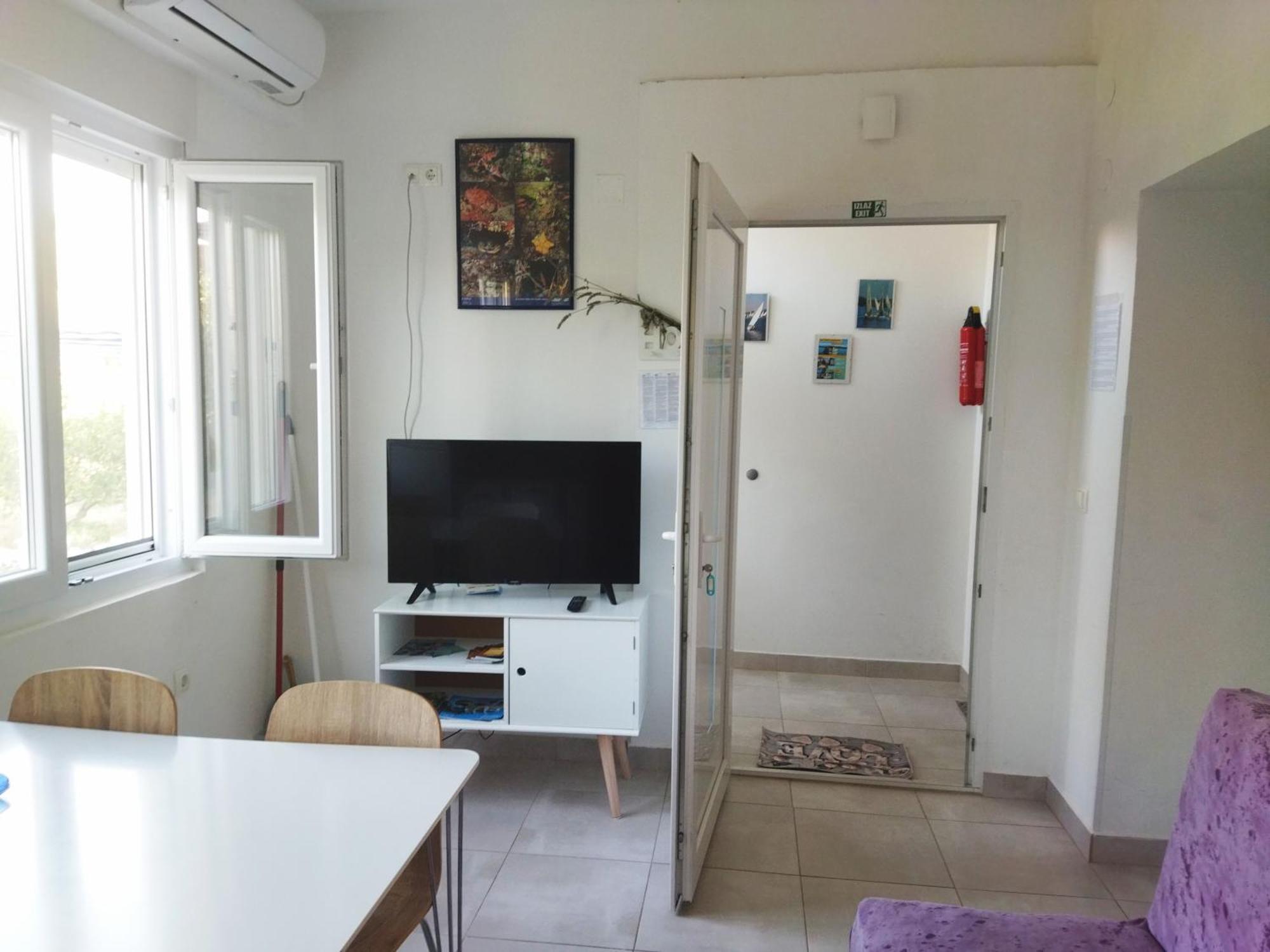 Apartment Alenka ムルテル エクステリア 写真