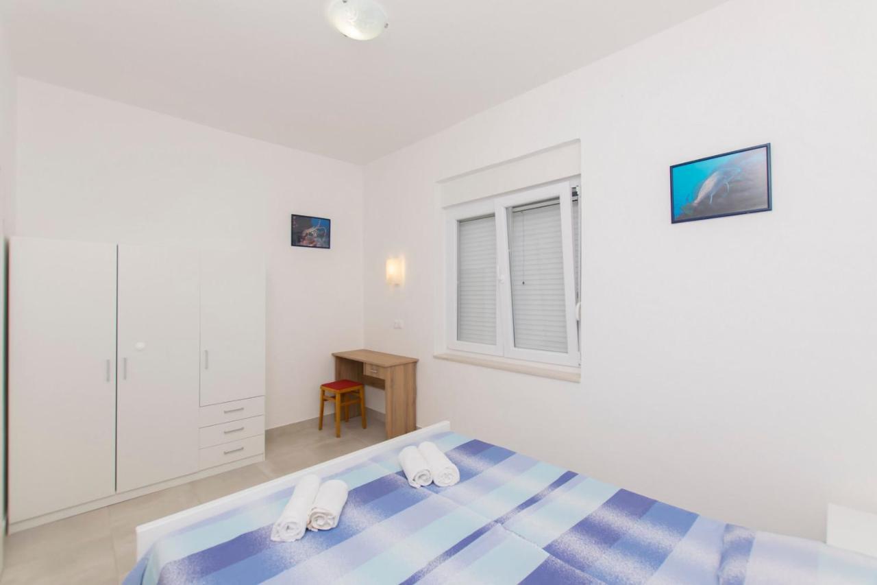 Apartment Alenka ムルテル エクステリア 写真